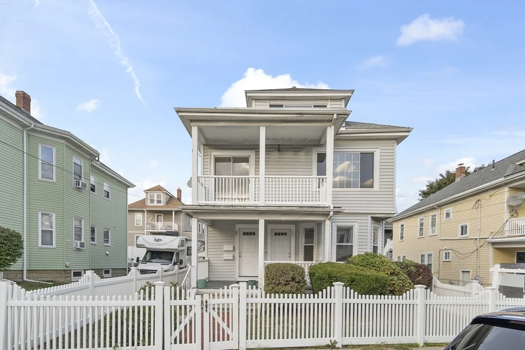 30 Early Ave, Lawrence Estates