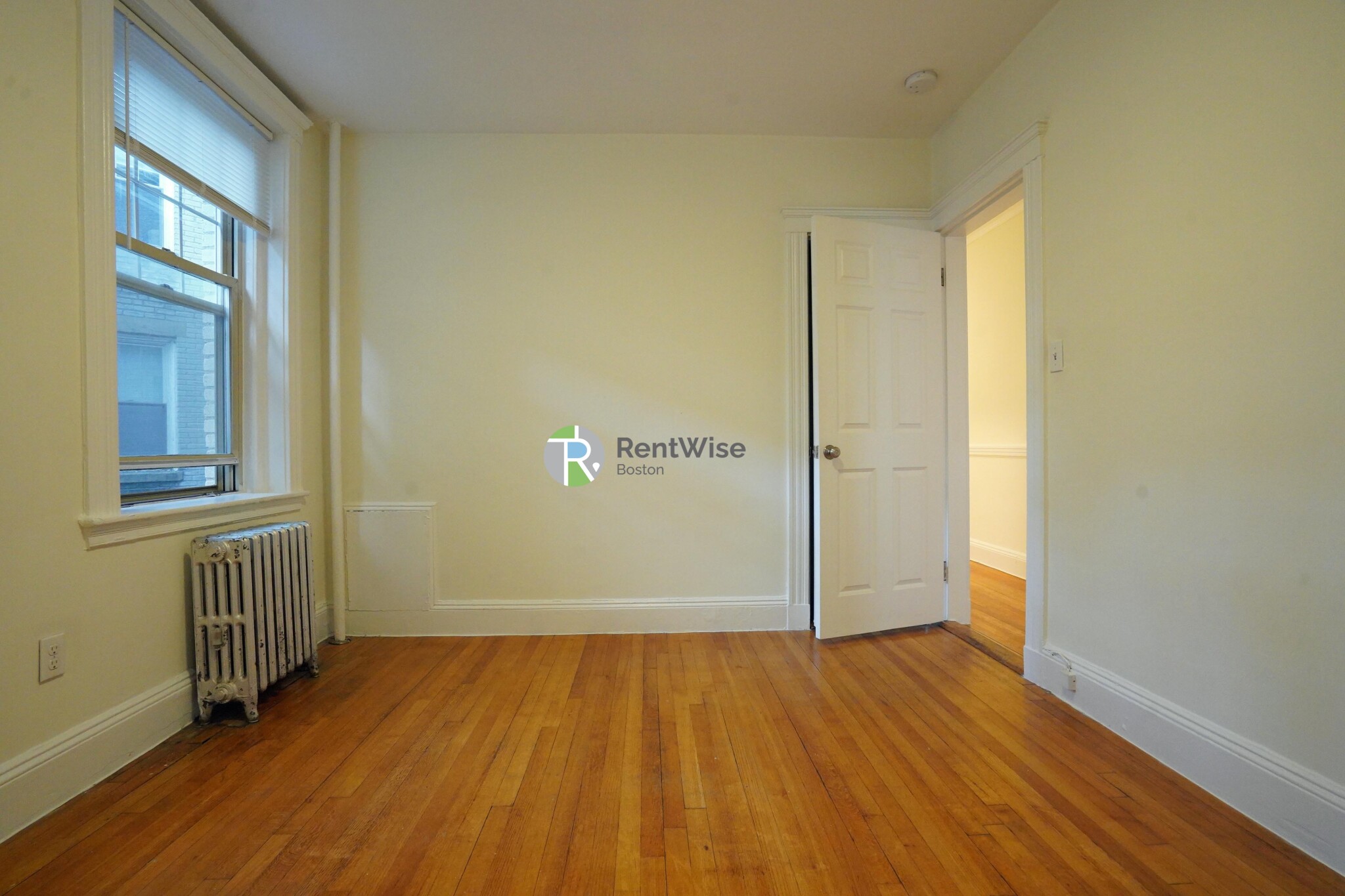 1848 Commonwealth Ave, Brighton