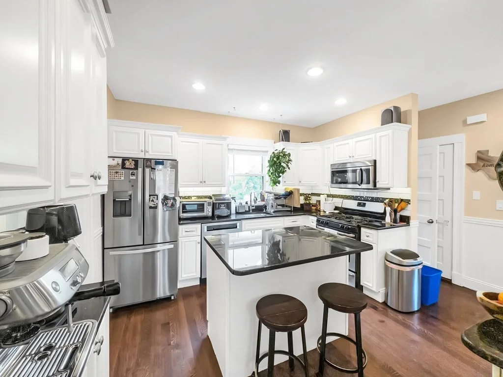 18 Alberta St, West Roxbury