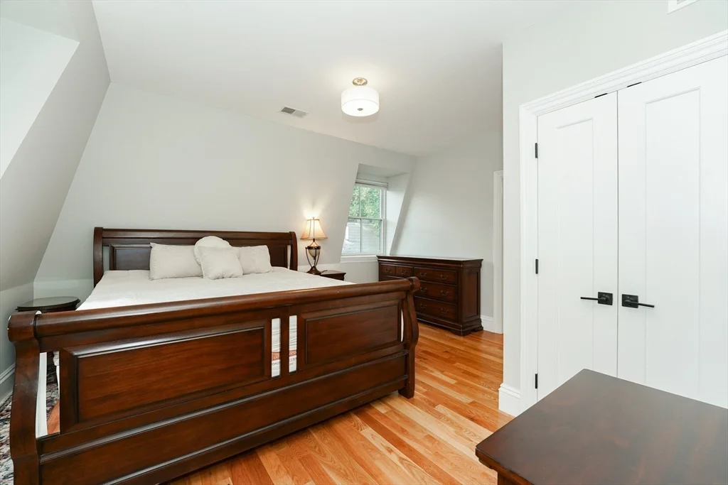 23 Irving St, Mid-Cambridge
