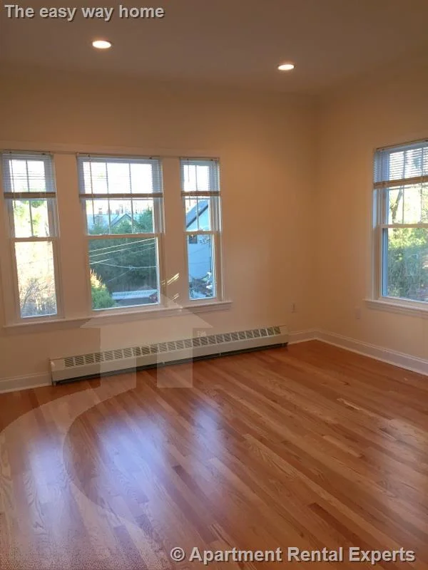 65 Langdon St, Harvard Square