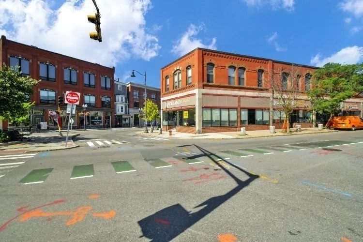 22 1/2 Wesley Park, Prospect Hill