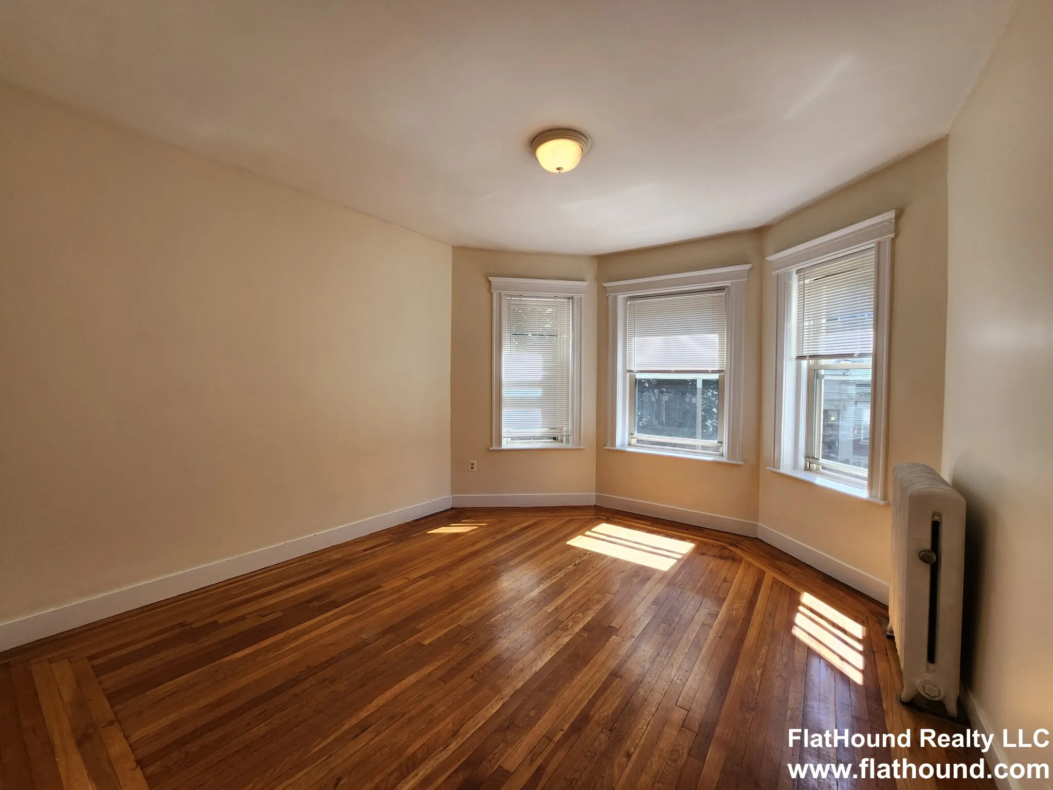 25 Queensberry St, Fenway