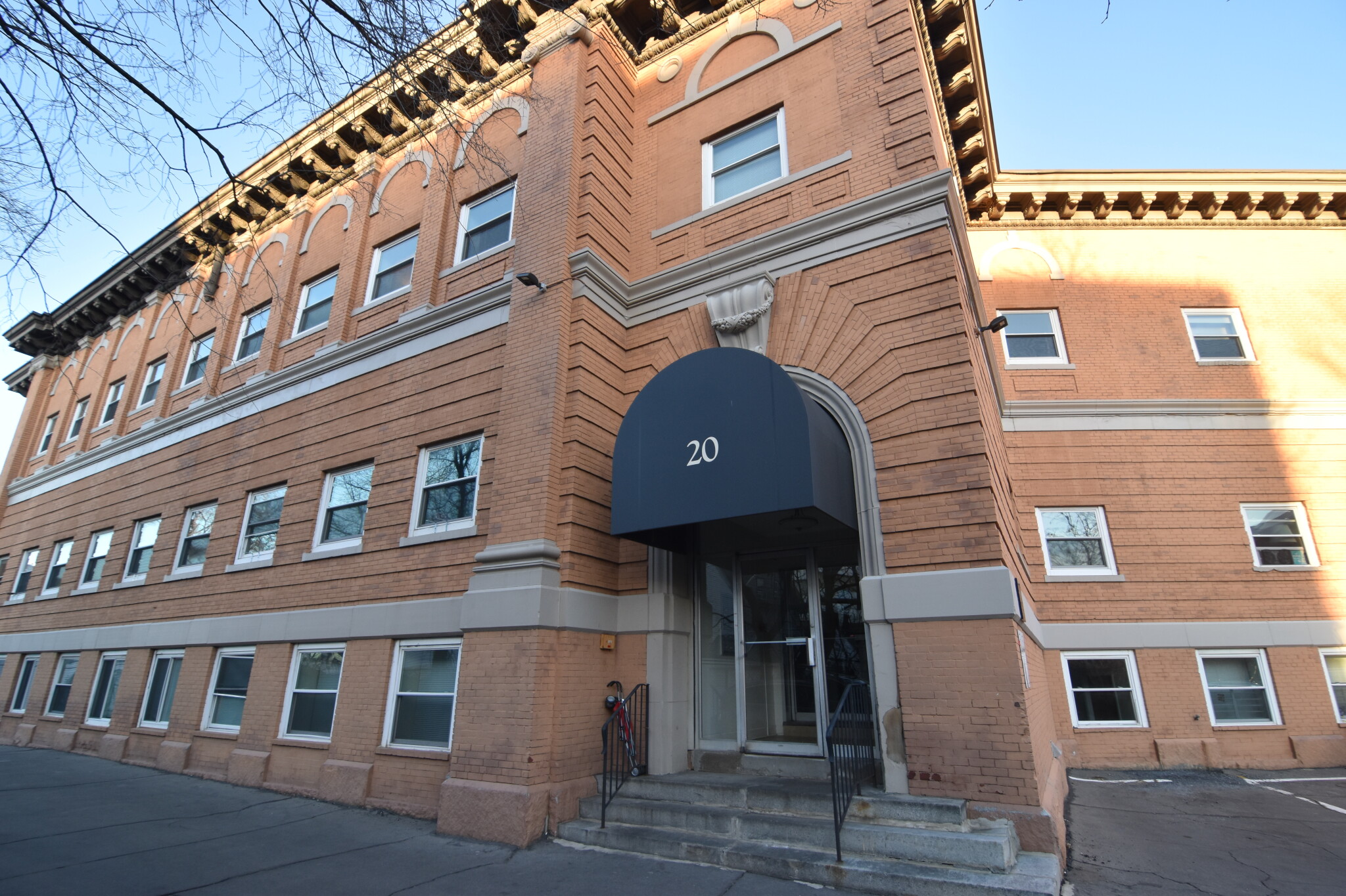 20 Armington St, Allston