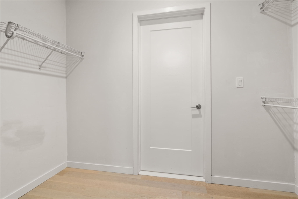 45 W 3rd St, South Boston