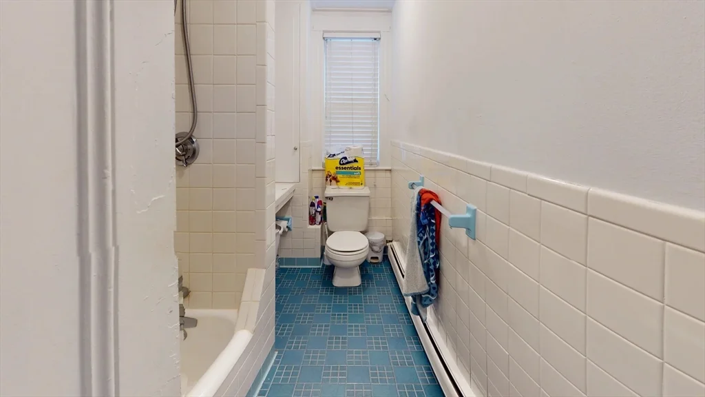 101 Bradford, West Everett