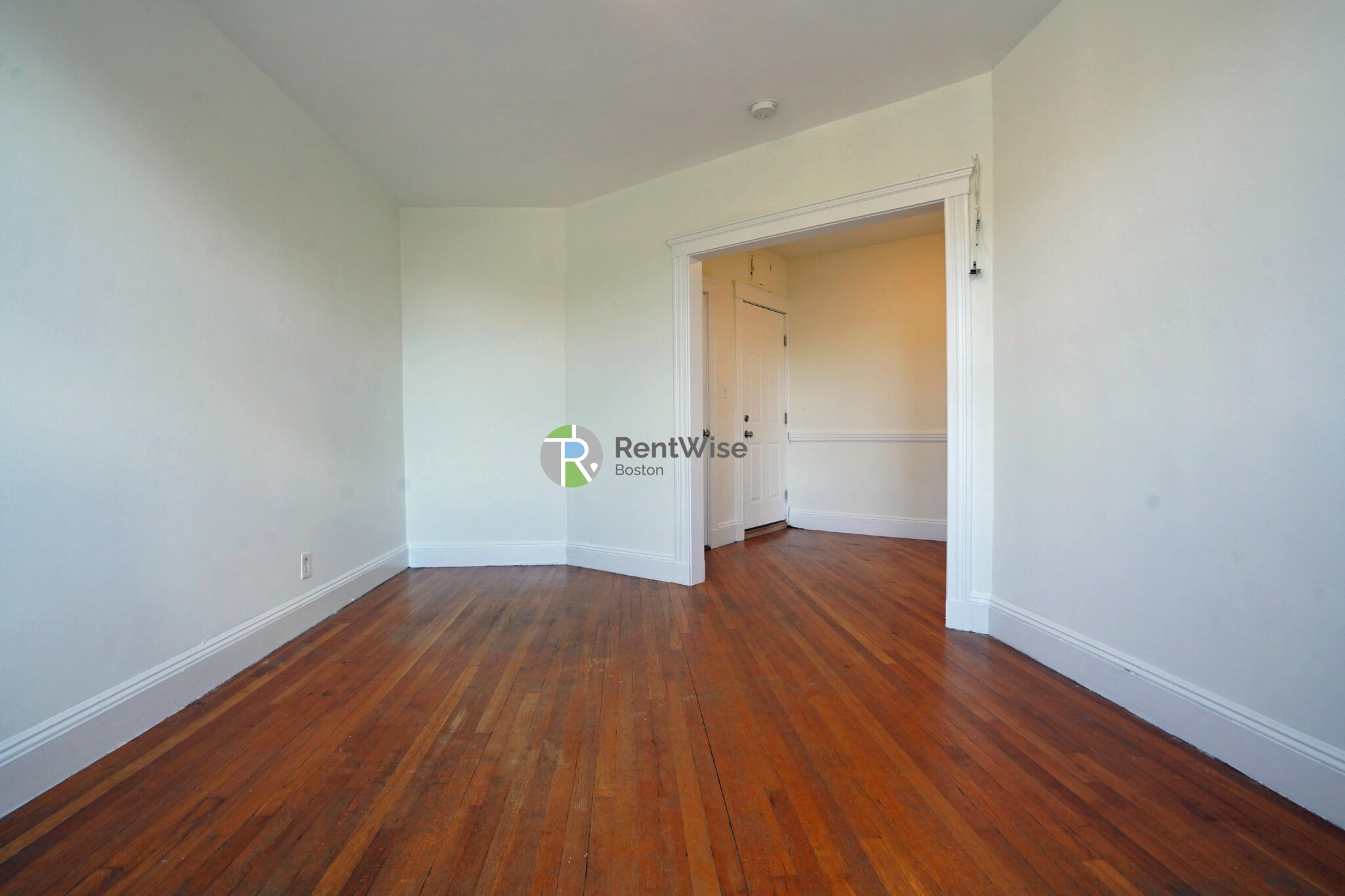 1848 Commonwealth Ave, Brighton