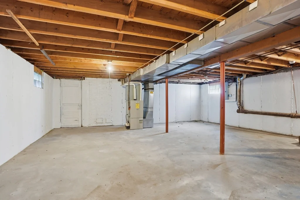 11 Sherman Bridge Rd, Wayland