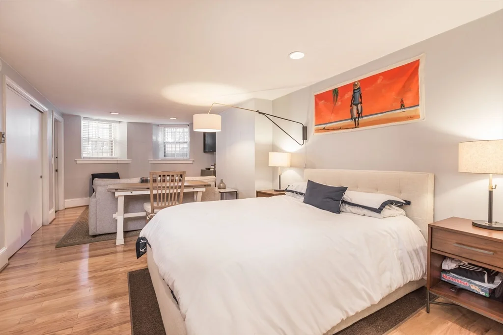 431 Shawmut Ave, South End