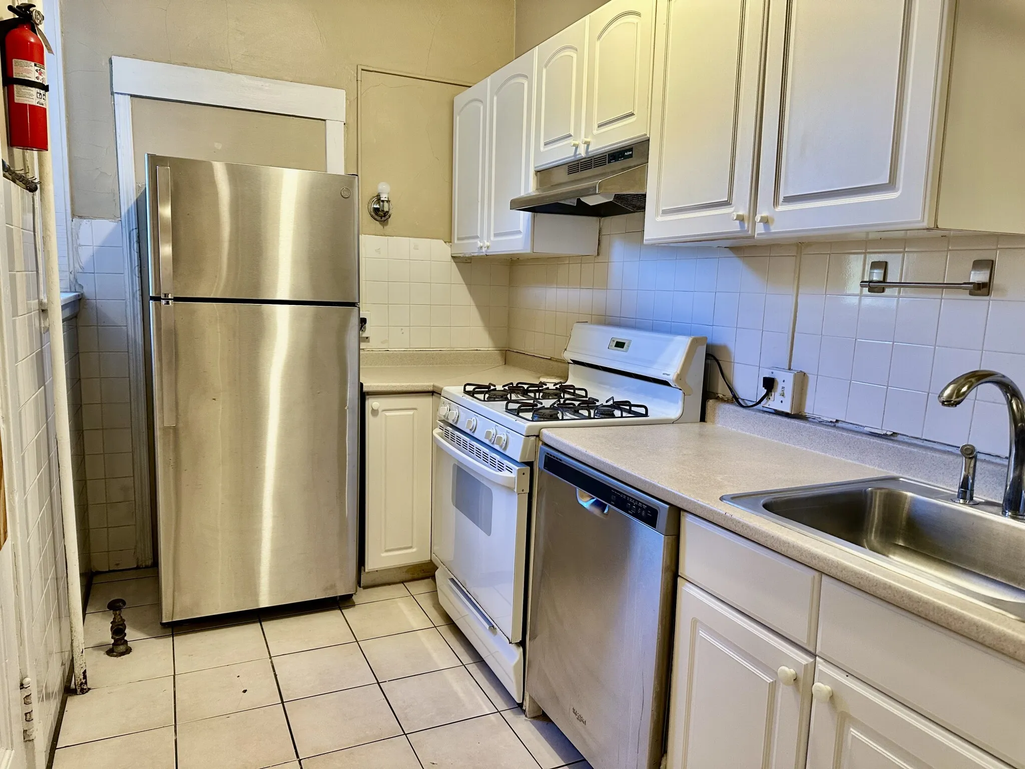 330 Saint Paul St, North Brookline