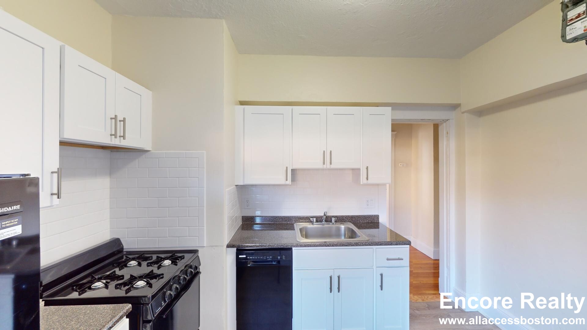 1800 Commonwealth Ave, Brighton