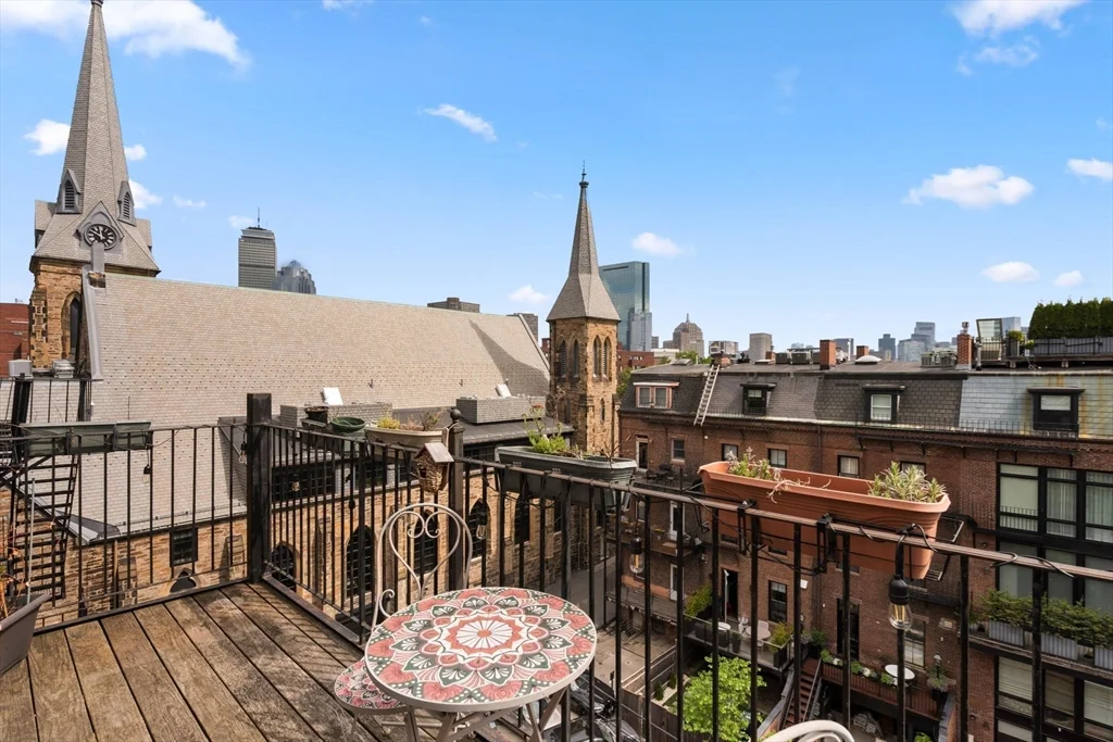 87 Worcester St, South End