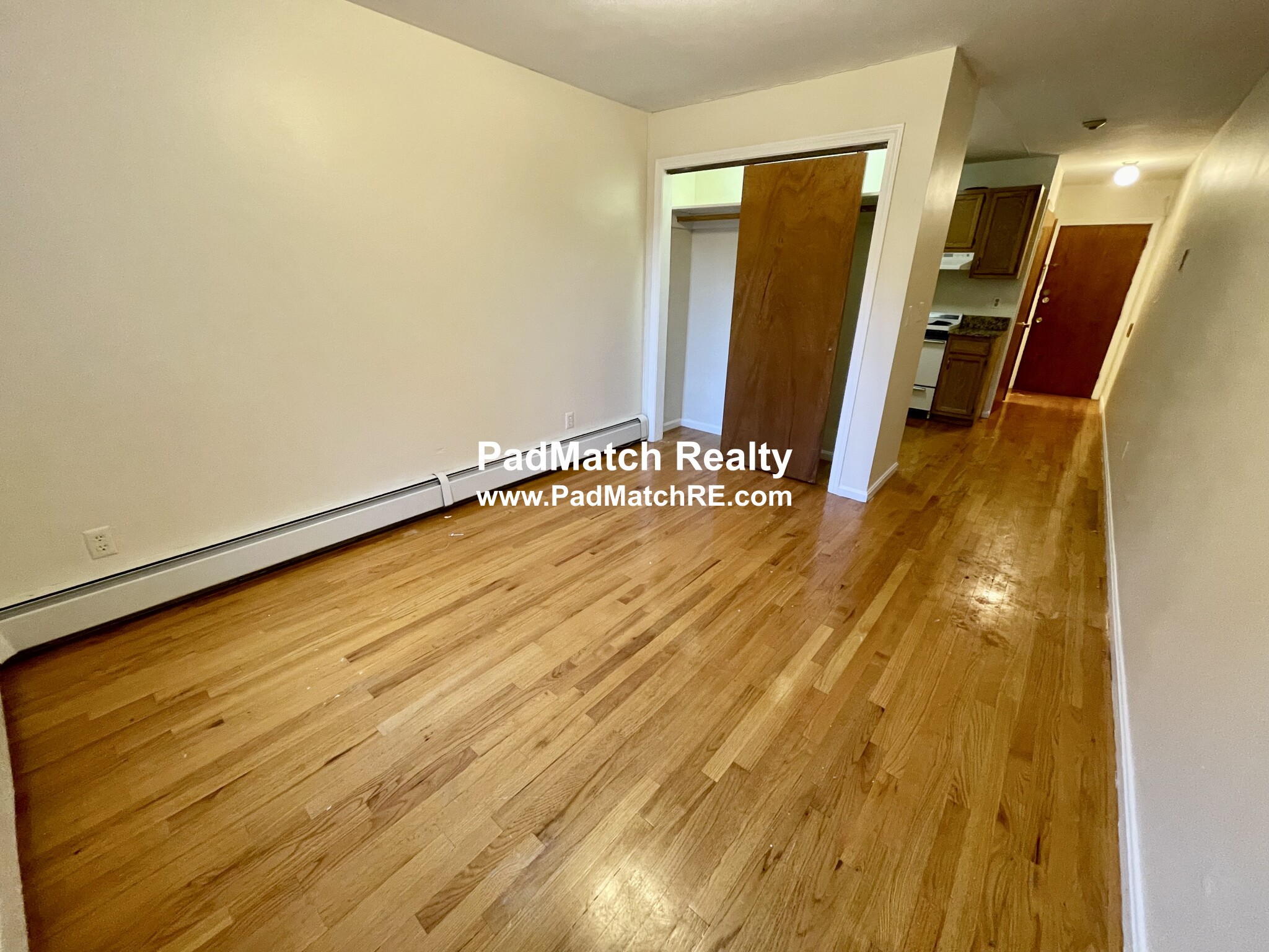 8 Wait St, Mission Hill