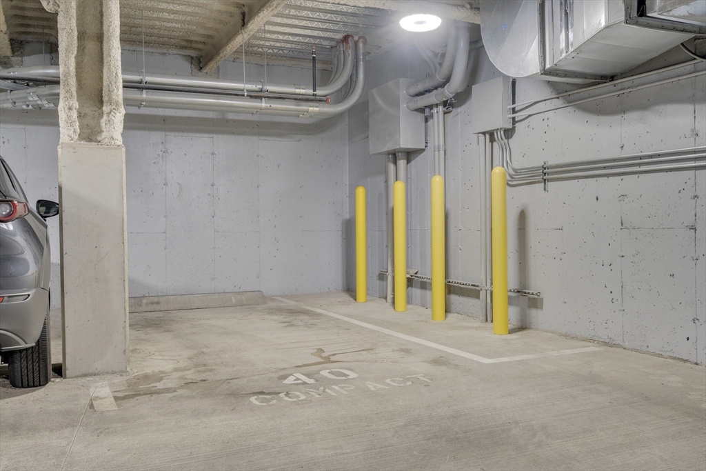 70 Leo Birmingham Pkwa, Brighton