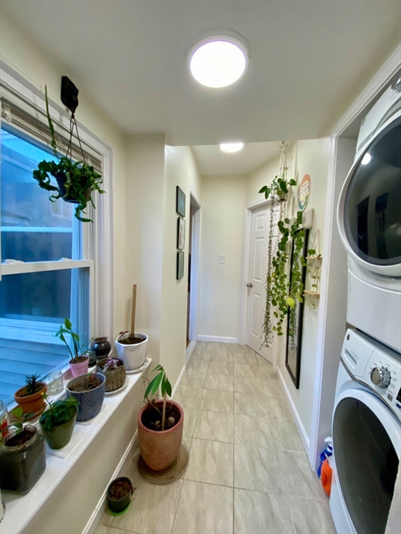 74 Spring St, East Cambridge