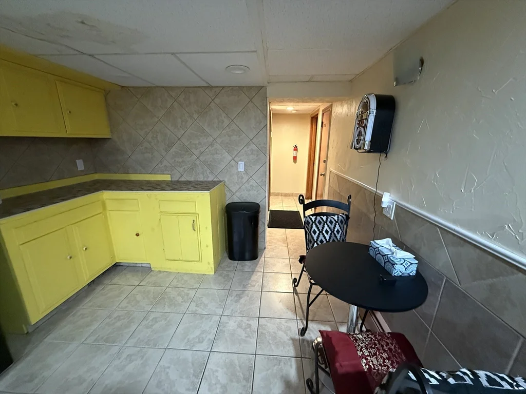 41 Shurtleff St, Revere