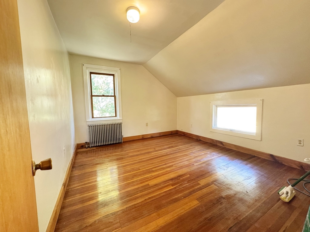 563 N Washington, North Attleboro