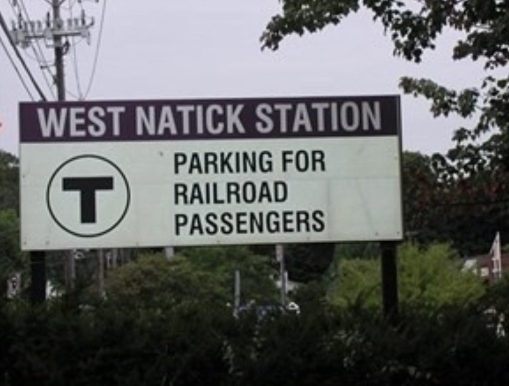 9 Village Rock Ln, Natick