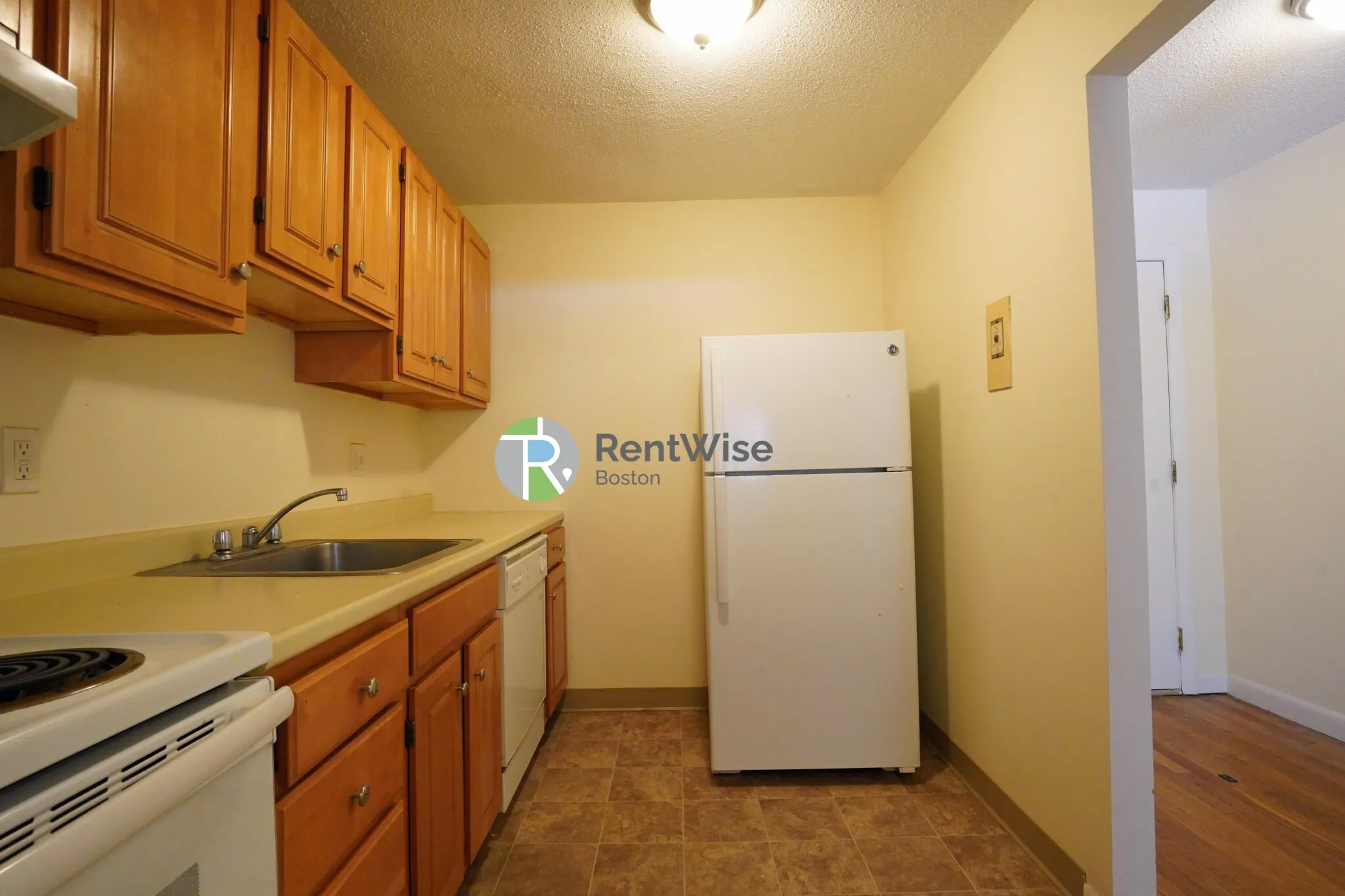 66 Homer Ave, West Cambridge