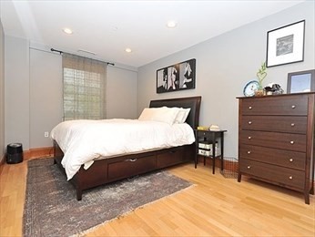 2440 Massachusetts Ave, North Cambridge