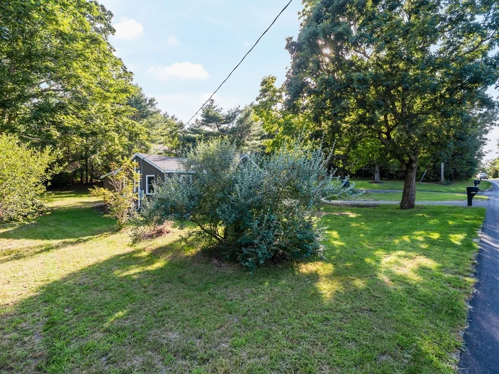 117 Precinct St, Lakeville