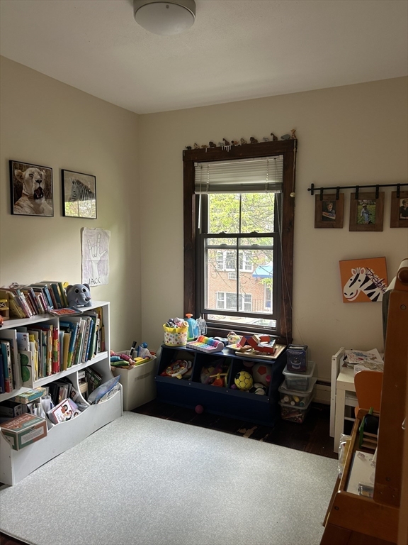 10 Cogswell Ave, Cambridge