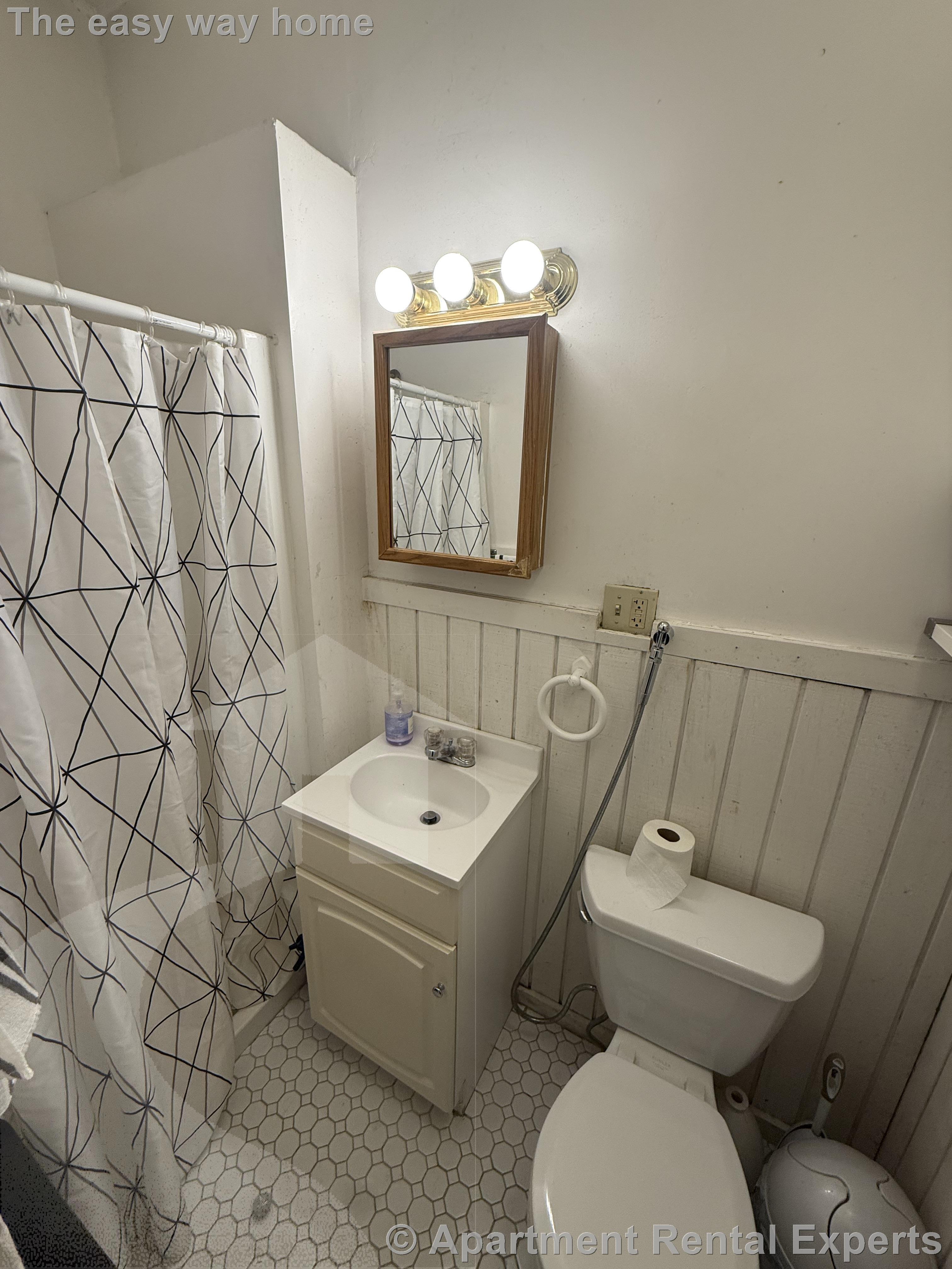 12 Tufts St, Cambridgeport