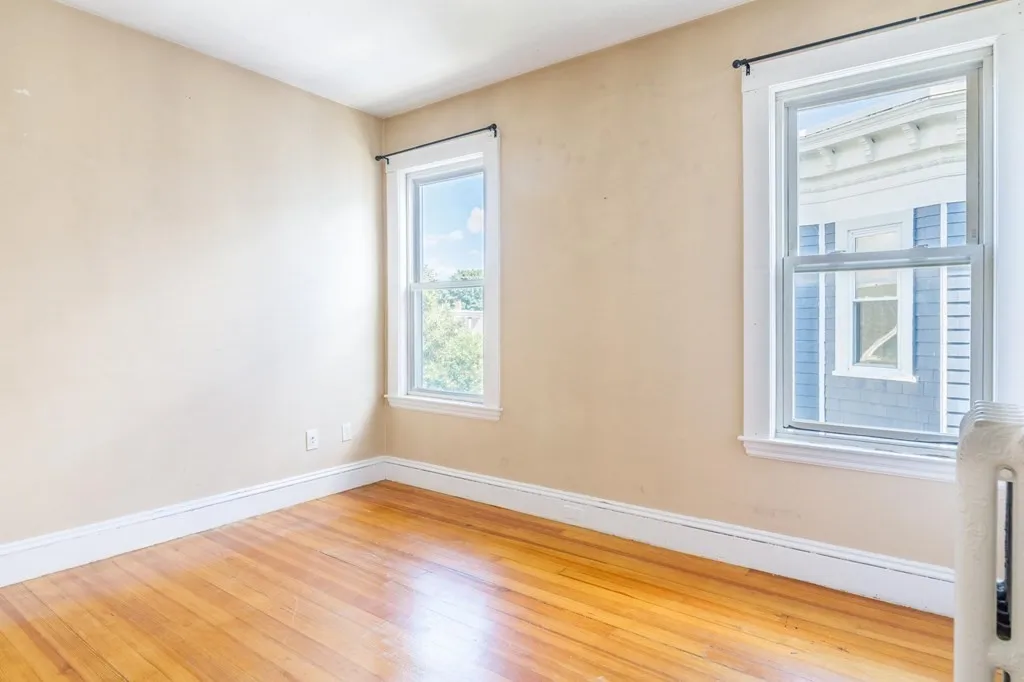 24 Willis St, Dorchester