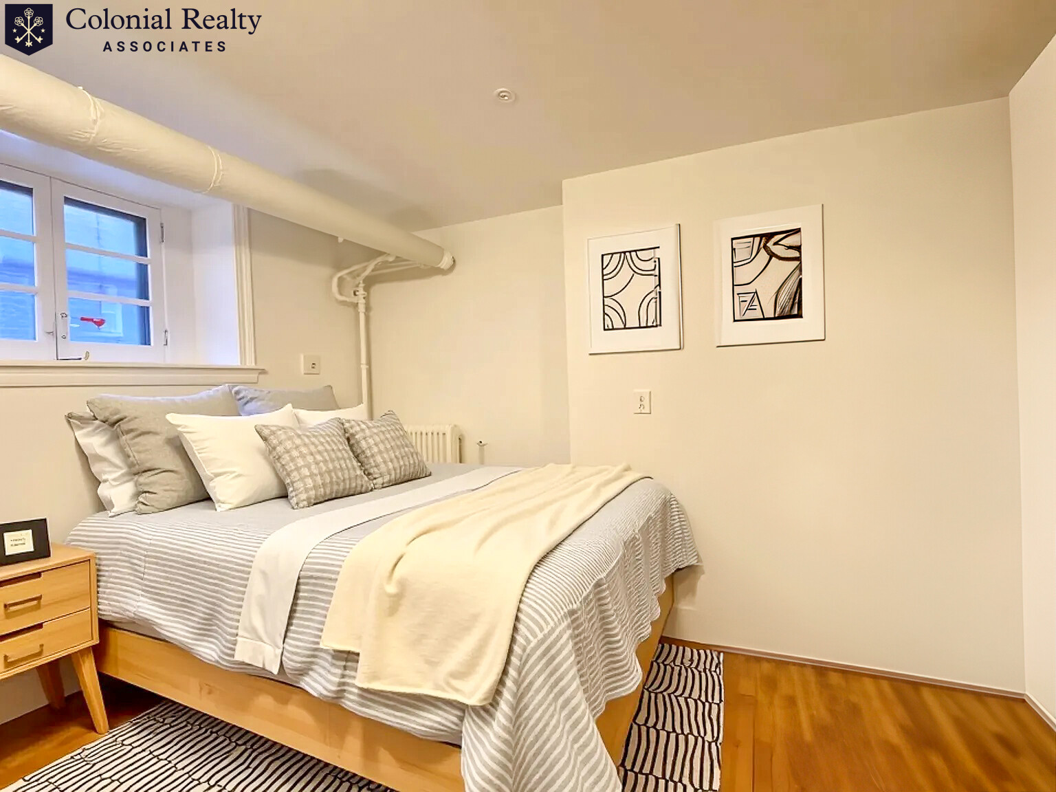 86 Charles St, Beacon Hill