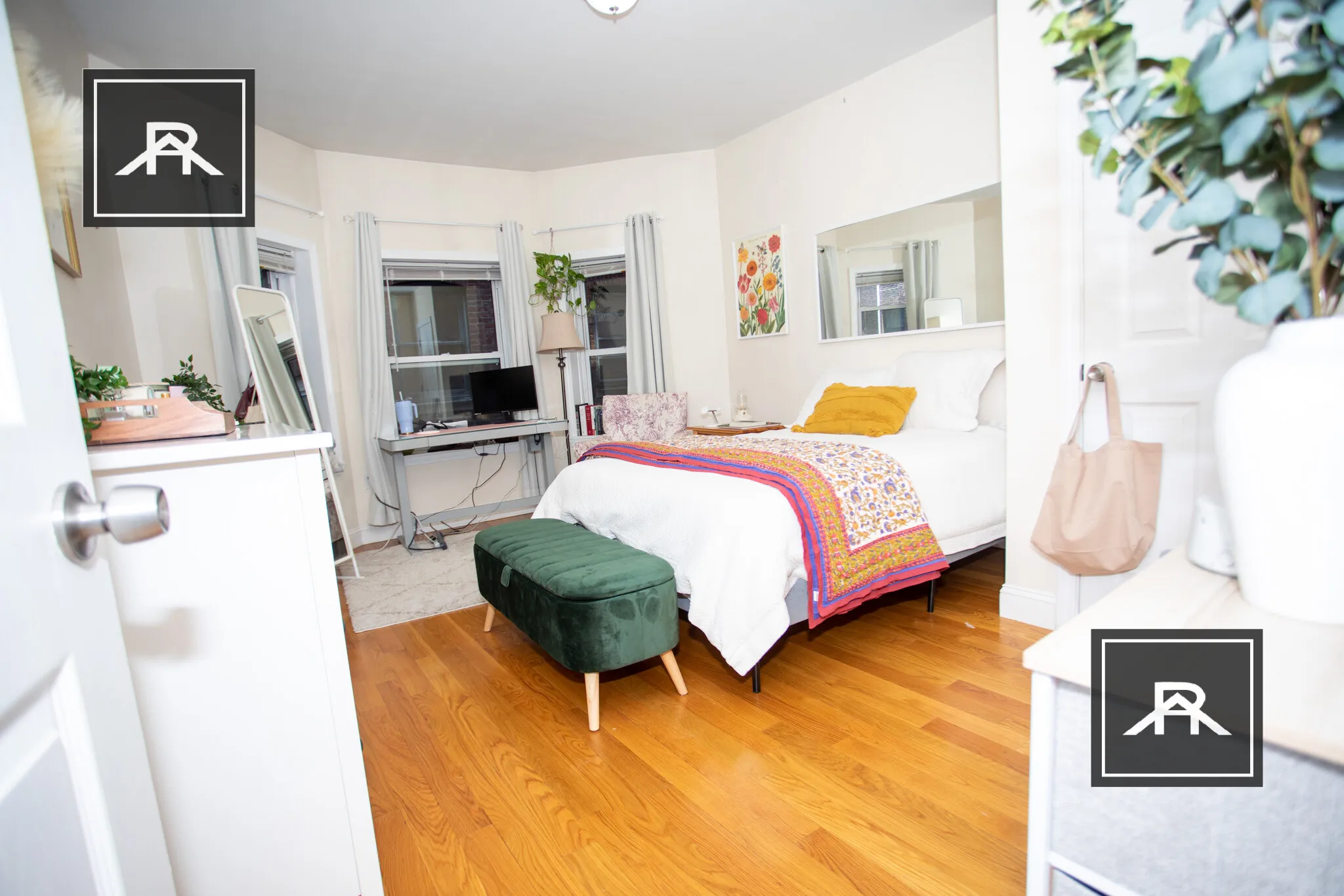 387 Harvard St, North Brookline