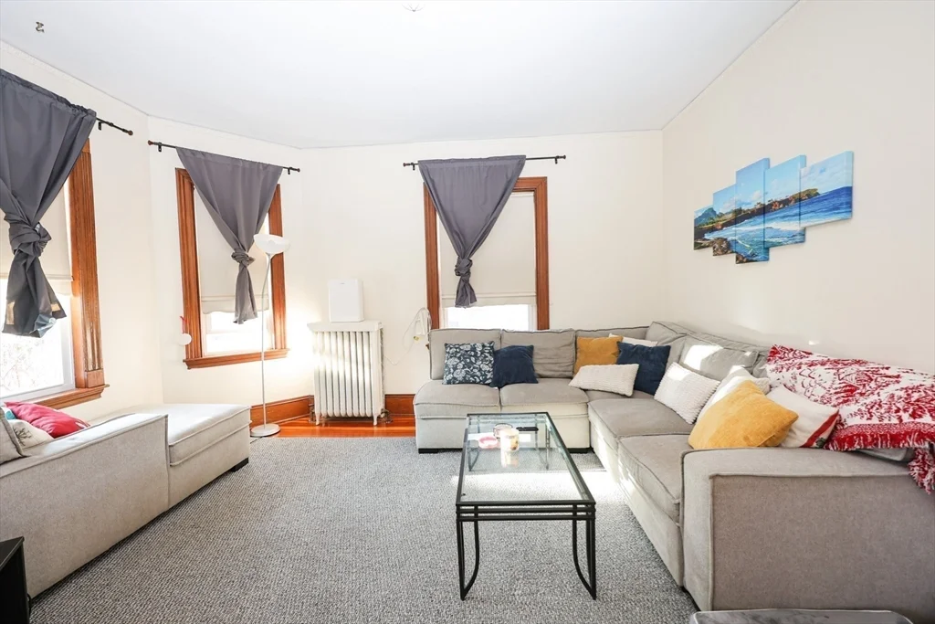 19 Burton Ter, Weymouth