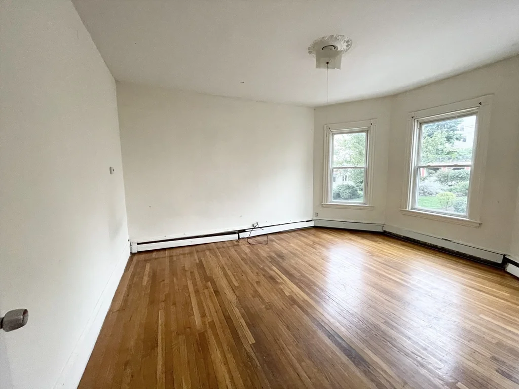 59-61 Hillside St, Mission Hill