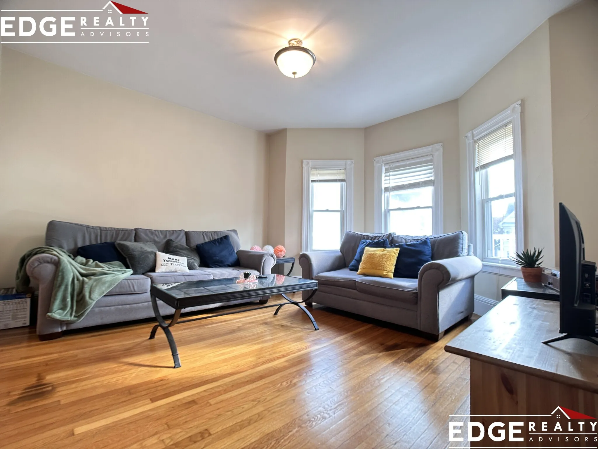 21 Bennett St, Oak Square