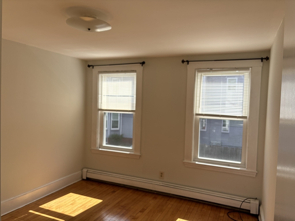 106 Washington St, Malden