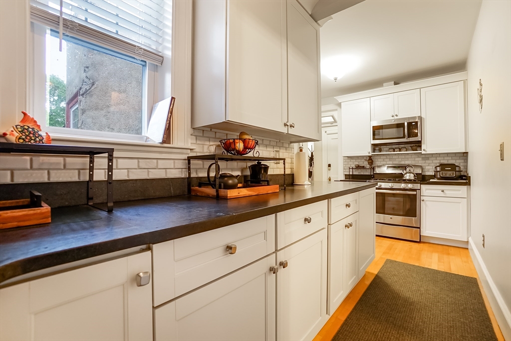 569 Franklin St, Melrose