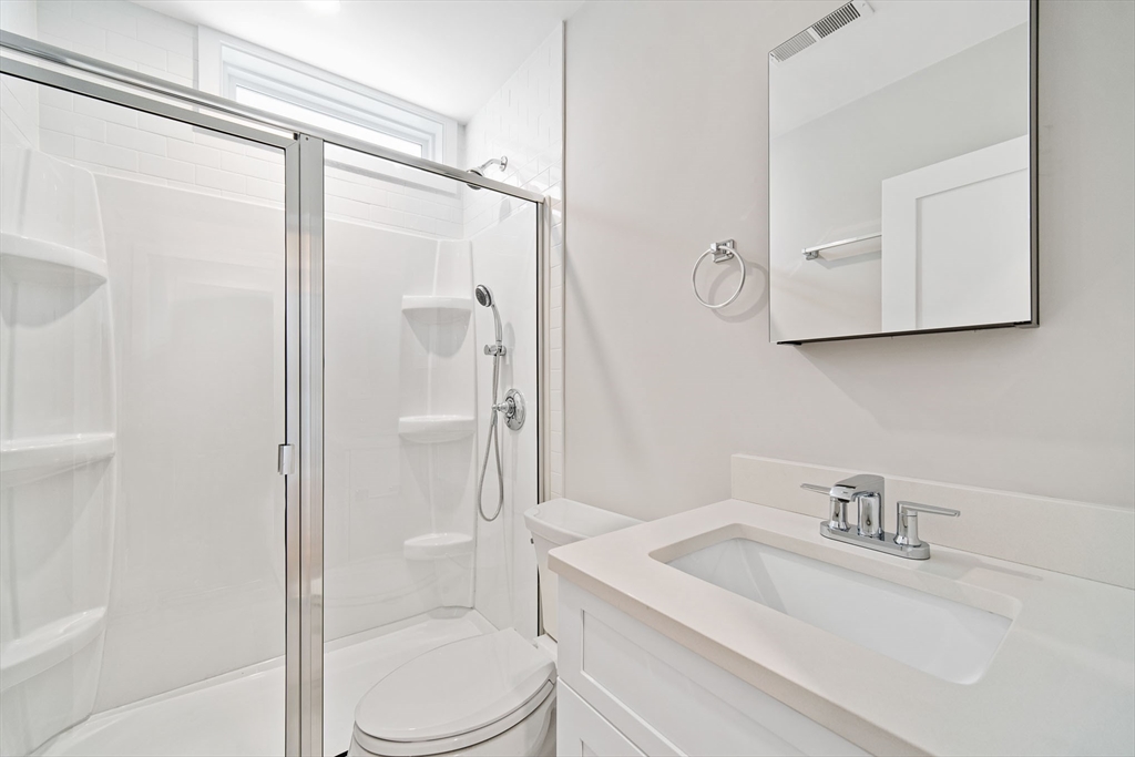 2-4 Hecla, Dorchester