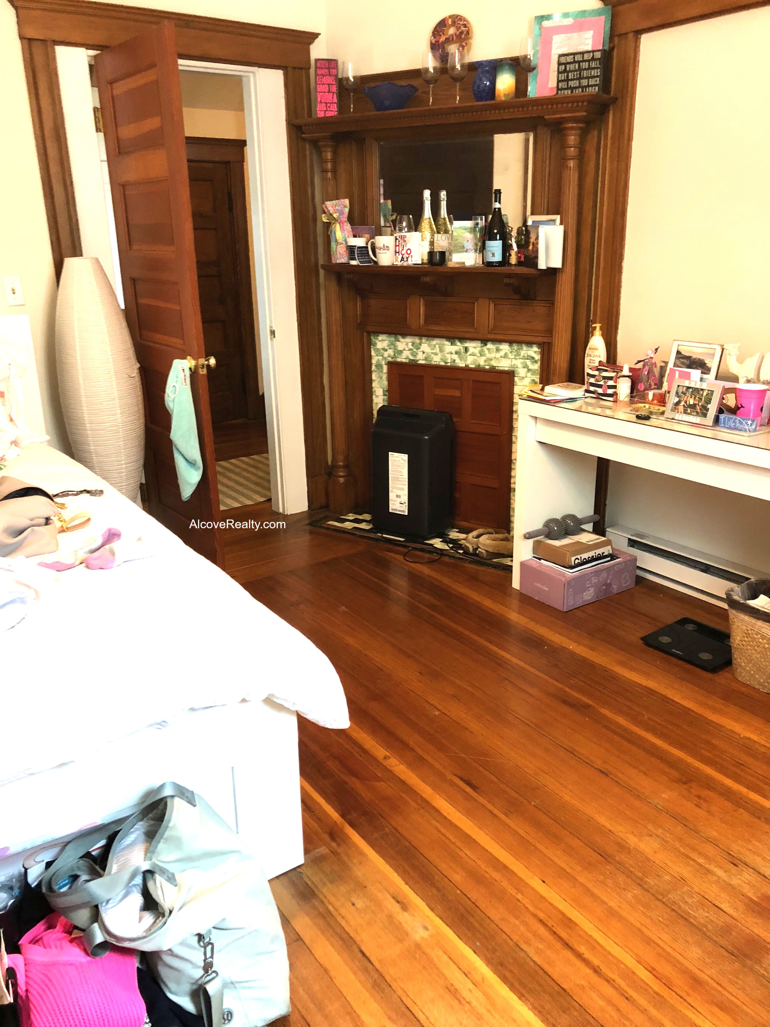 151 Elm St, Davis Square