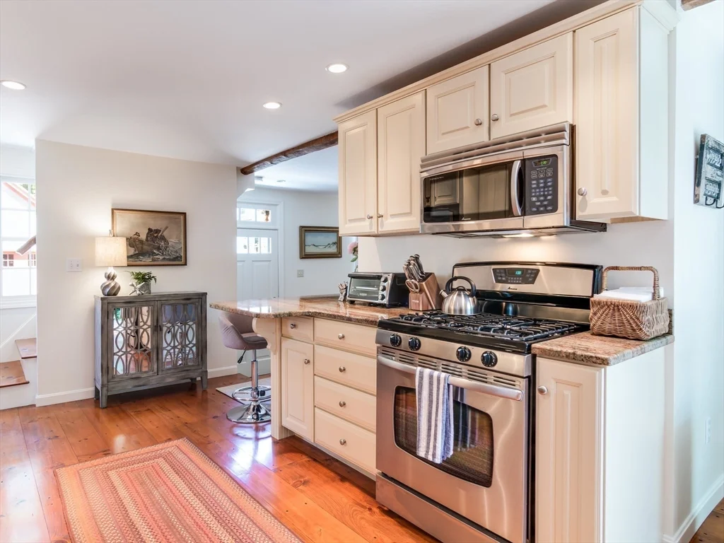 2 Atwood St Furnished, Newburyport