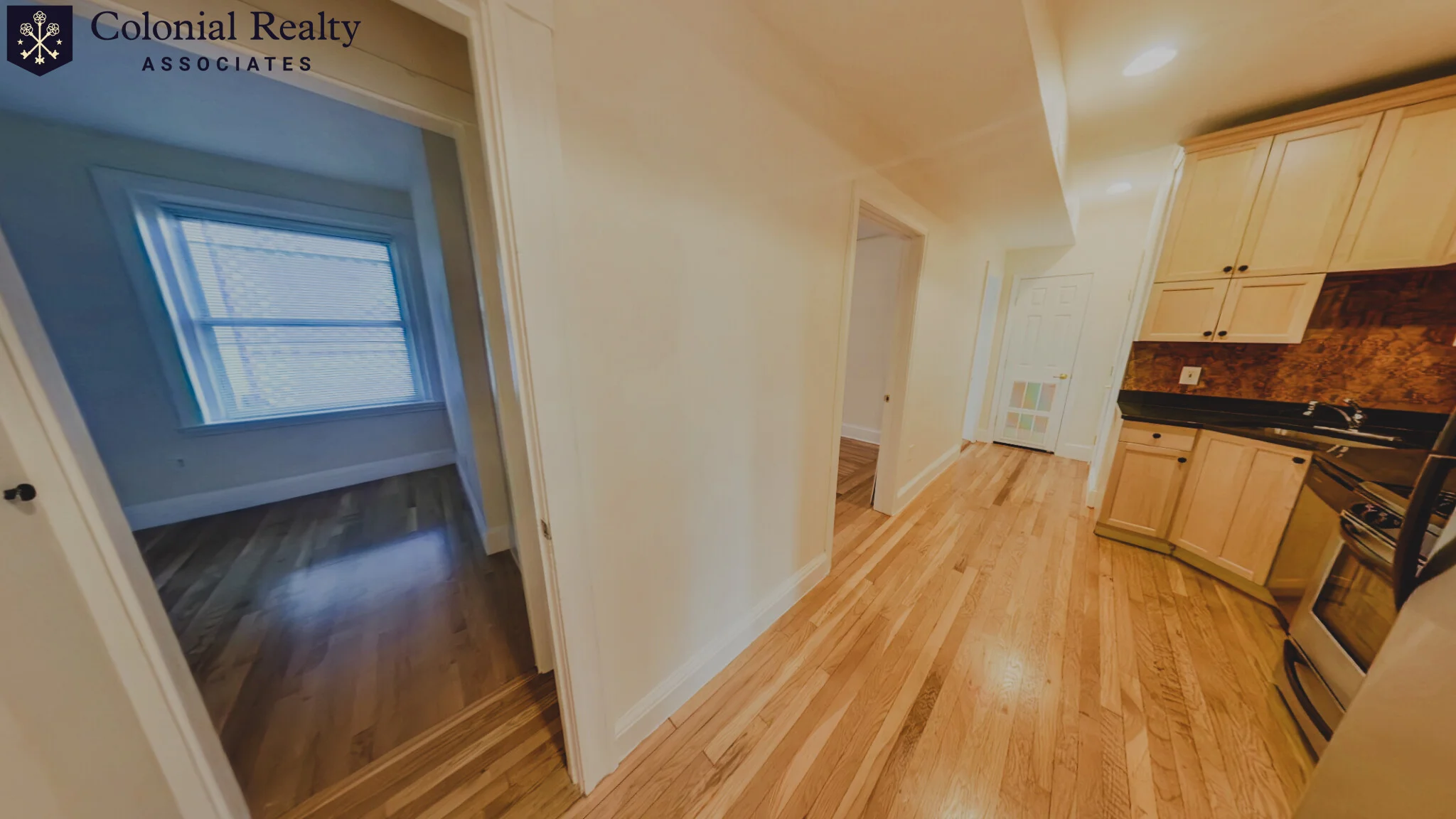 77 Thatcher St, North Brookline