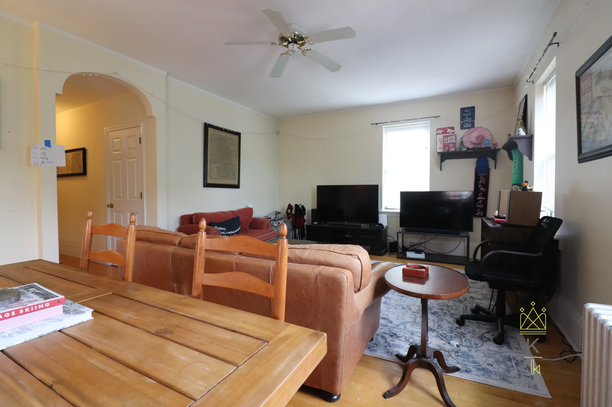 1090 Beacon St, Brookline