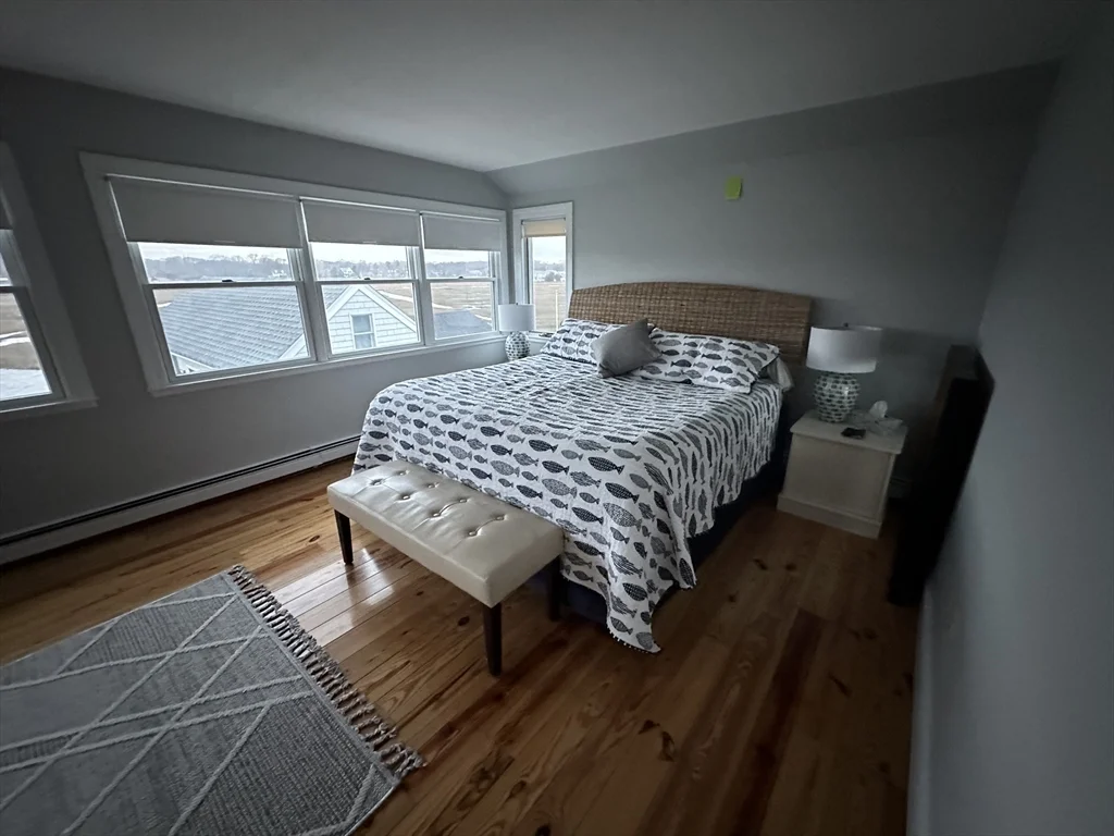 99 Bay Avenue (Weekly Summer Rent, Green Harbor