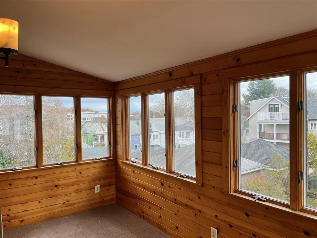 42 School St, Arlington