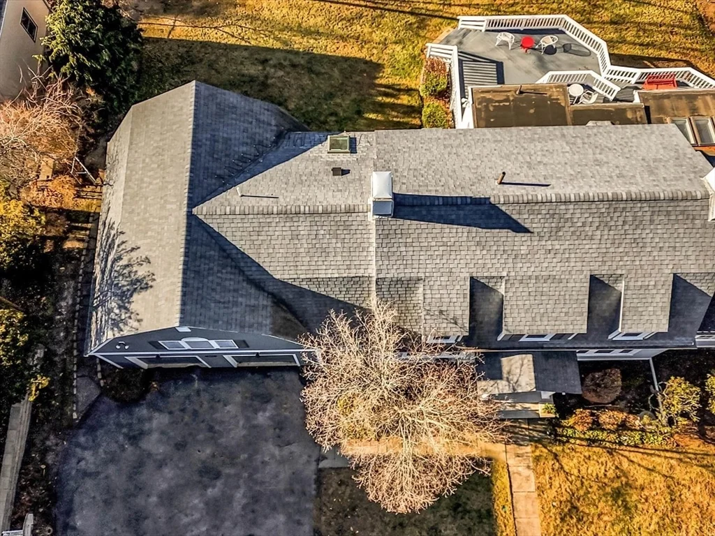 243 Upland Ave, Newton Highlands