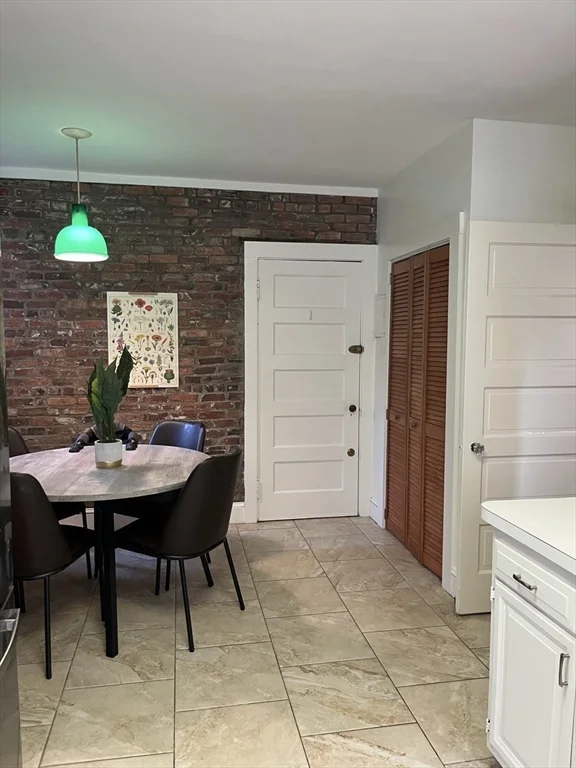 175 Hancock, Mid-Cambridge