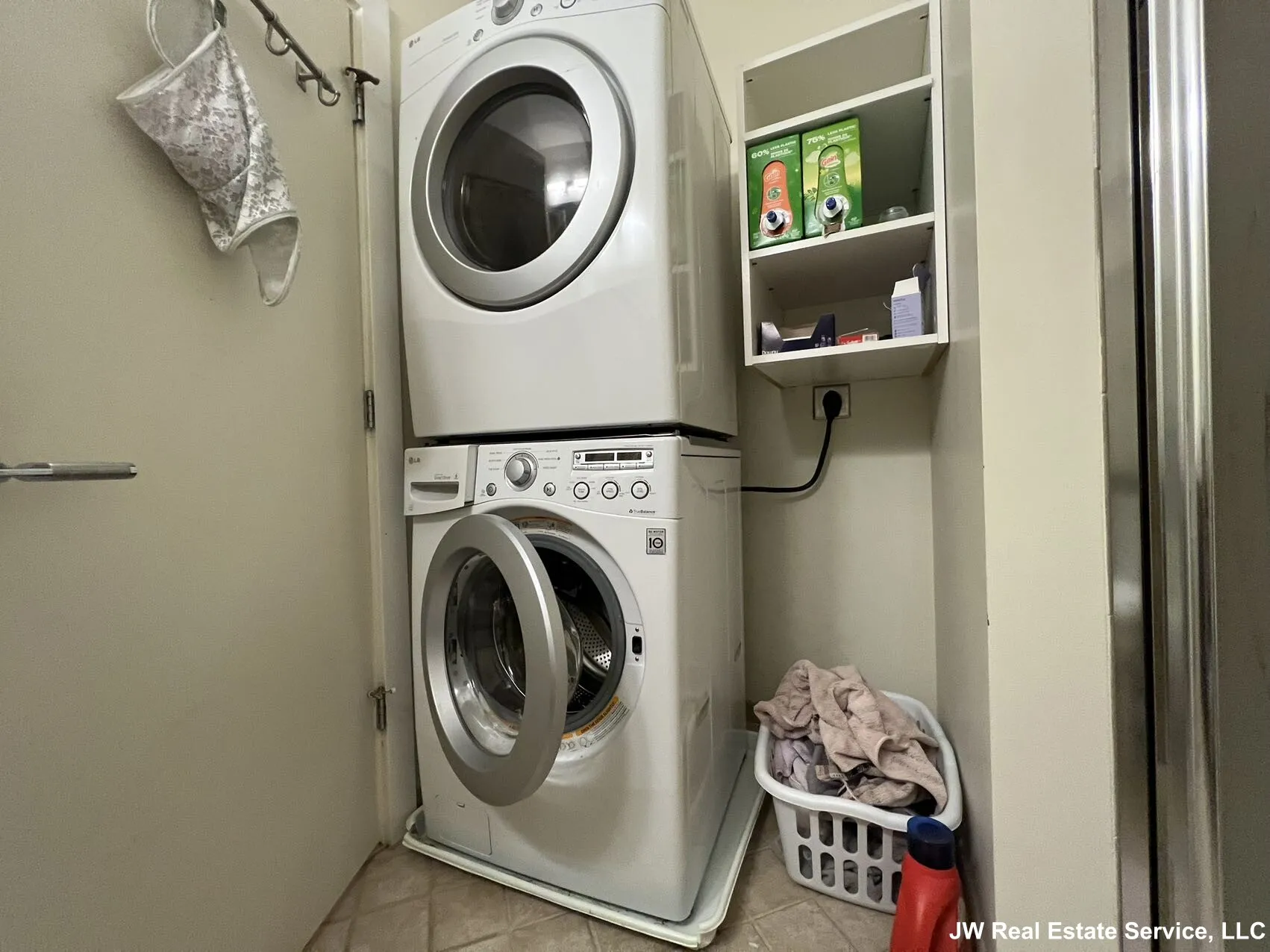 99 Chestnut Hill Ave, Brighton