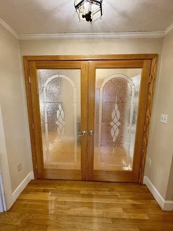 328 Blue Hill Ave, Milton