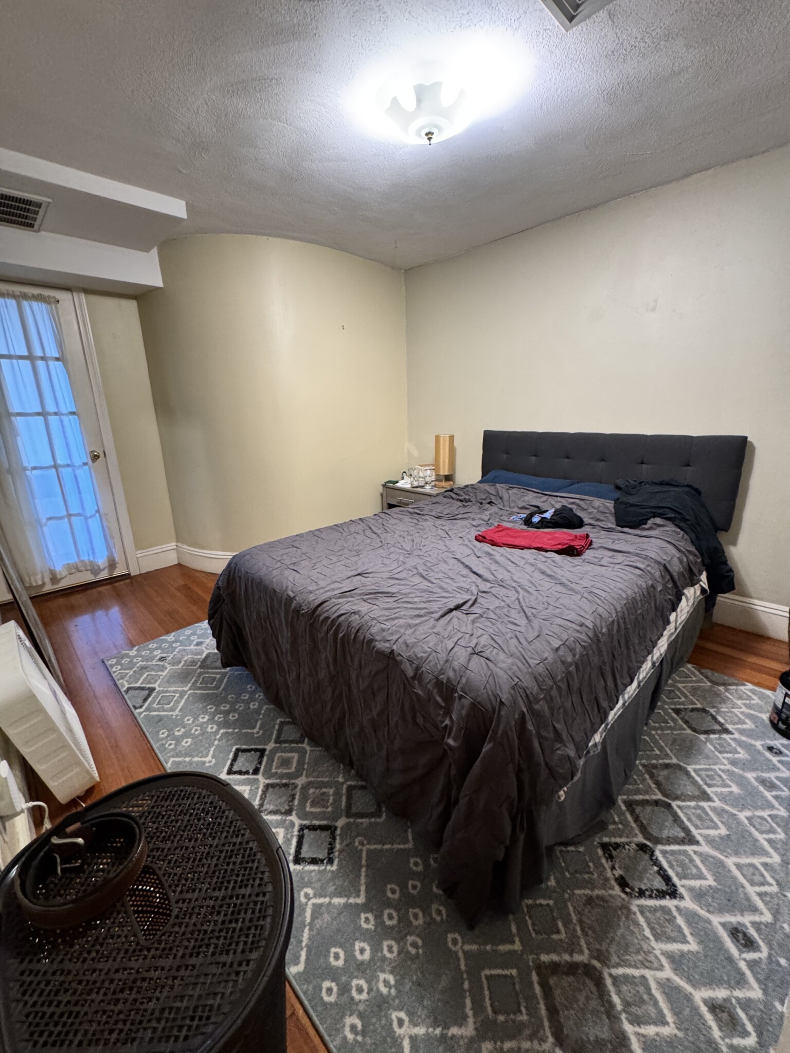 1901 Beacon St, Brookline