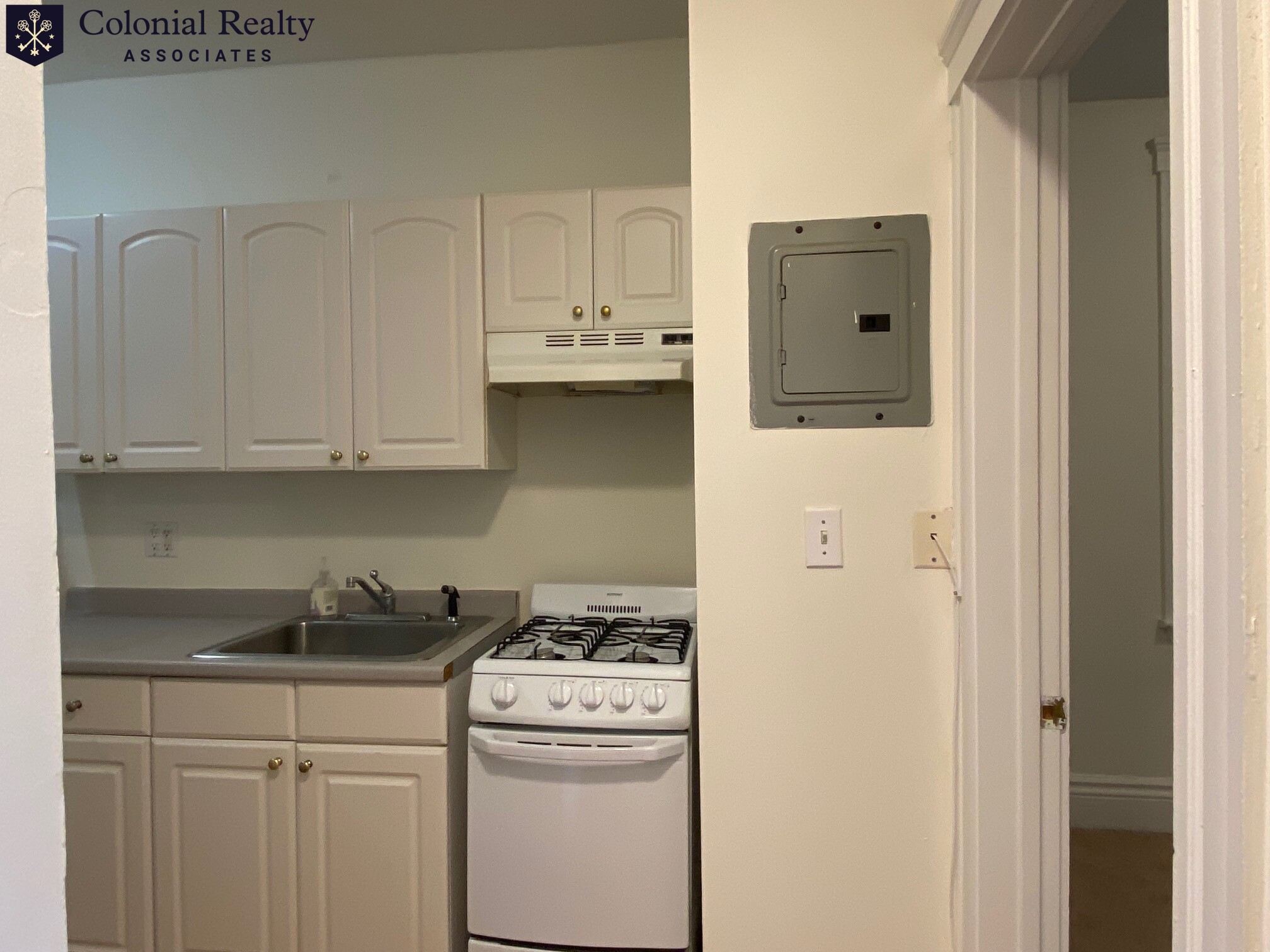 6 Camelot Ct, Brighton