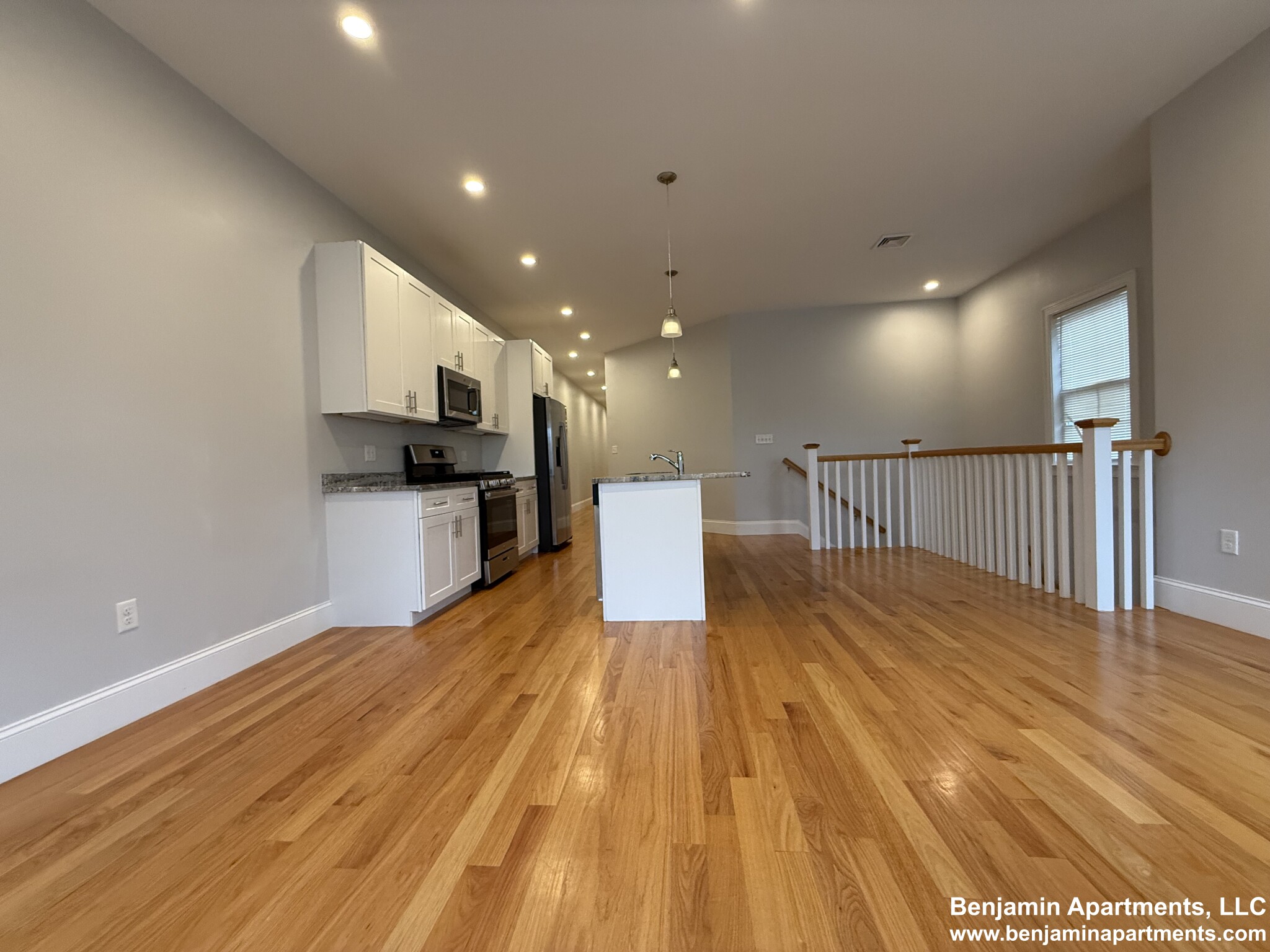 8 Islington St, Allston