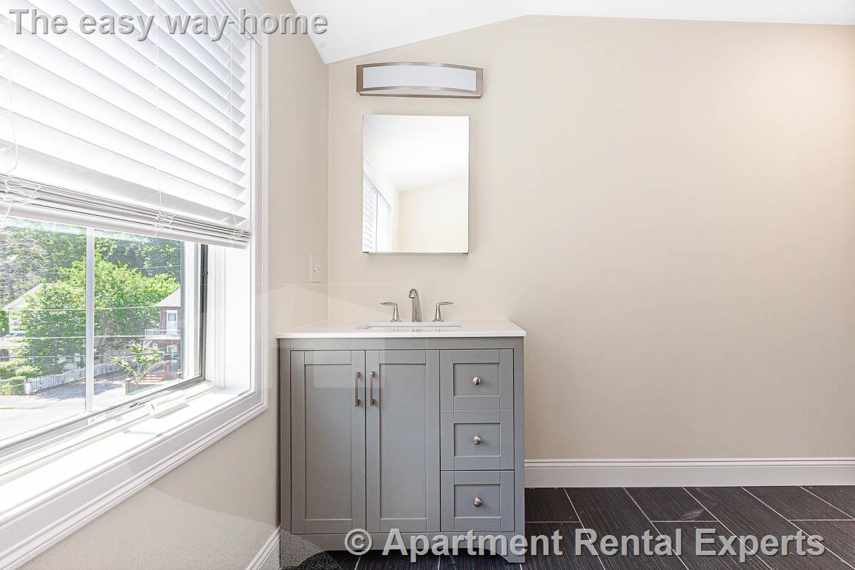 120 Jerome St, West Medford